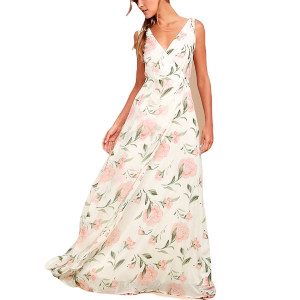 LULU’S Romantic Possibilities White Floral Print Sleeveless Maxi Dress.Size L